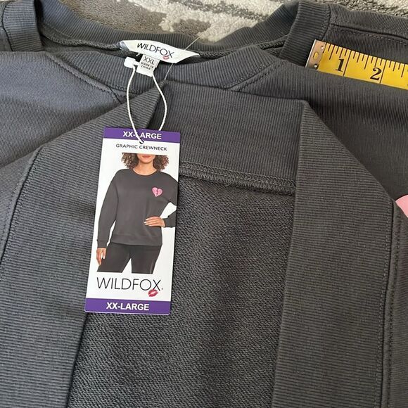 Wildfox Women’s Graphic Crewneck Sweatshirt - Picture 9 of 10